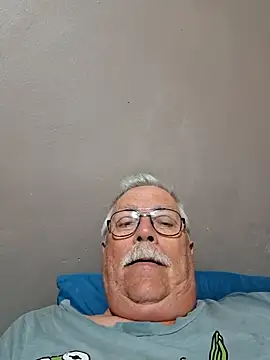 Snapshot of NawtyB1965 chatting on September 27, 2025, 3:56 am NawtyB1965 online show from September 27, 2025, 3:56 am