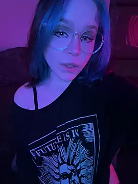 Snapshot of MaddisonHaas chatting on March 14, 2025, 2:42 am MaddisonHaas online show from March 14, 2025, 2:42 am