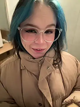 Snapshot of MaddisonHaas chatting on February 17, 2025, 12:22 am MaddisonHaas online show from February 17, 2025, 12:22 am