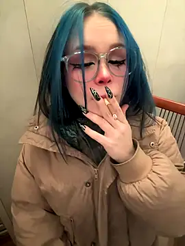 Snapshot of MaddisonHaas chatting on December 16, 2025, 12:48 am MaddisonHaas online show from December 16, 2025, 12:48 am