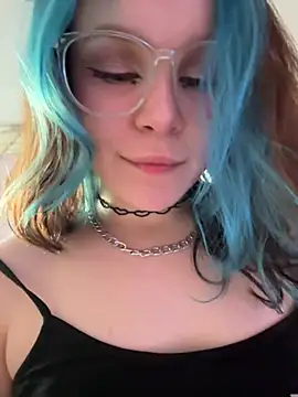 Snapshot of MaddisonHaas chatting on March 16, 2025, 11:26 pm MaddisonHaas online show from March 16, 2025, 11:26 pm