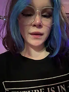 Snapshot of MaddisonHaas chatting on February 19, 2025, 12:46 am MaddisonHaas online show from February 19, 2025, 12:46 am