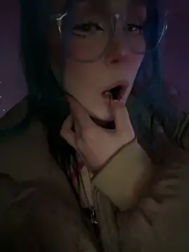 Snapshot of MaddisonHaas chatting on November 27, 2025, 11:38 pm MaddisonHaas online show from November 27, 2025, 11:38 pm