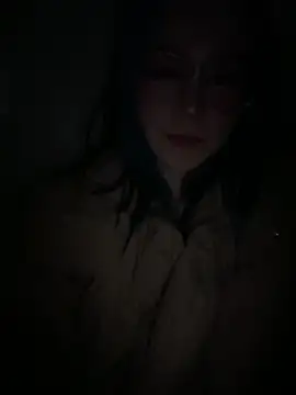 Snapshot of MaddisonHaas chatting on October 16, 2025, 1:14 am MaddisonHaas online show from October 16, 2025, 1:14 am