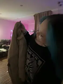 Snapshot of MaddisonHaas chatting on March 18, 2025, 10:48 pm MaddisonHaas online show from March 18, 2025, 10:48 pm