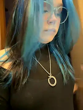 Snapshot of MaddisonHaas chatting on October 2, 2025, 12:58 am MaddisonHaas online show from October 2, 2025, 12:58 am