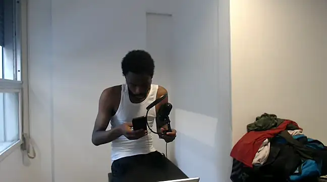 Snapshot of Mastertopdome chatting on March 6, 2025, 8:48 pm Mastertopdome online show from March 6, 2025, 8:48 pm