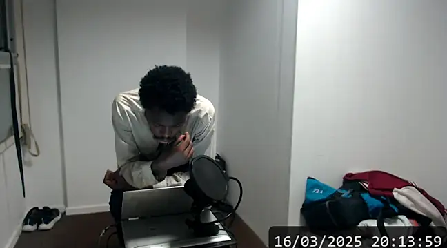 Snapshot of Mastertopdome chatting on March 16, 2025, 11:15 pm Mastertopdome online show from March 16, 2025, 11:15 pm