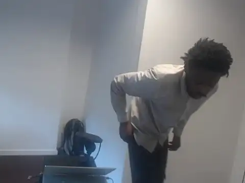 Snapshot of Mastertopdome chatting on October 1, 2025, 11:25 am Mastertopdome online show from October 1, 2025, 11:25 am