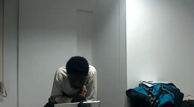 Snapshot of Mastertopdome chatting on March 6, 2025, 12:21 am Mastertopdome online show from March 6, 2025, 12:21 am