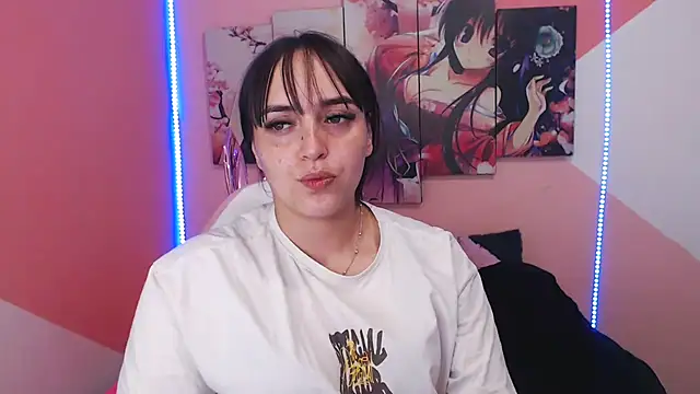 anyela bubble19  online show from February 17, 2025, 11:00 pm