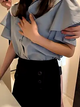 kintaman cum online show from April 21, 2026, 6:09 am