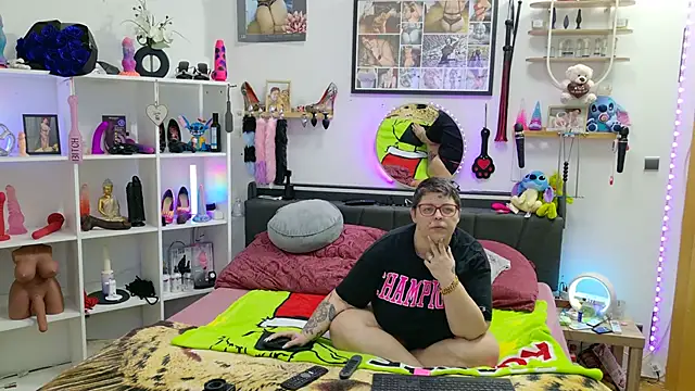 Snapshot of SunshineLexi chatting on January 9, 2026, 7:04 am SunshineLexi online show from January 9, 2026, 7:04 am