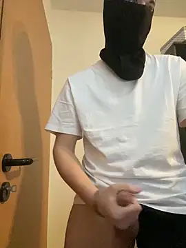 Snapshot of kevin344112 chatting on March 7, 2025, 6:33 pm kevin344112 online show from March 7, 2025, 6:33 pm