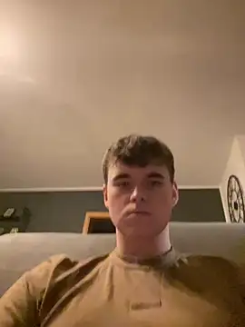 Snapshot of kevin344112 chatting on December 19, 2024, 3:30 pm kevin344112 online show from December 19, 2024, 3:30 pm