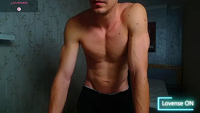 Snapshot of MateoBenjaminX chatting on November 10, 2025, 6:07 am MateoBenjaminX online show from November 10, 2025, 6:07 am