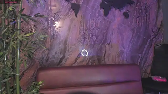 Alahia Dangelo online show from November 11, 2025, 5:30 pm