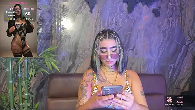 Alahia Dangelo online show from October 31, 2025, 2:35 pm