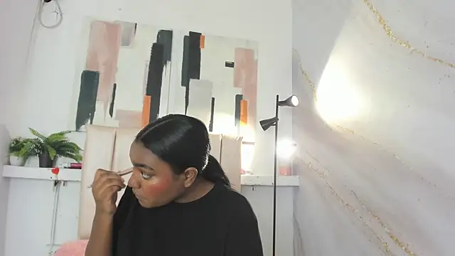 Snapshot of kayna_gomez chatting on December 15, 2025, 7:41 pm kayna gomez online show from December 15, 2025, 7:41 pm