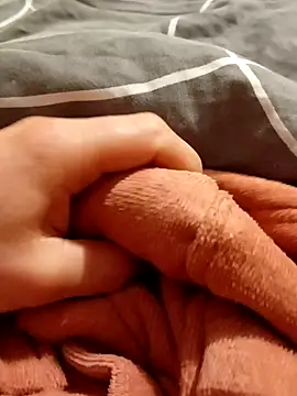 Snapshot of nos2sex69 chatting on December 26, 2024, 7:03 am nos2sex69 online show from December 26, 2024, 7:03 am