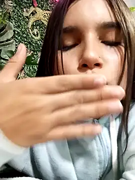 Snapshot of Pink_Jazmin chatting on December 20, 2024, 3:47 am Pink Jazmin online show from December 20, 2024, 3:47 am