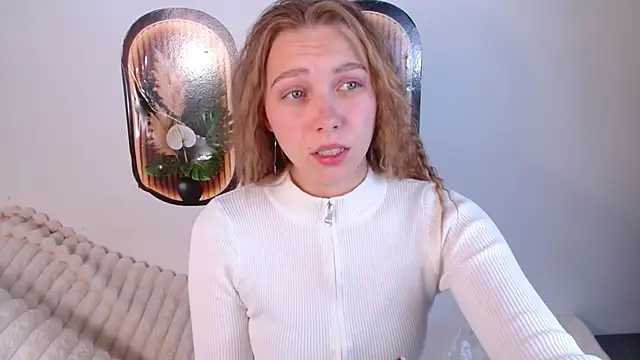 Snapshot of bellaa_love_ chatting on May 11, 2026, 12:34 am bellaa love online show from May 11, 2026, 12:34 am