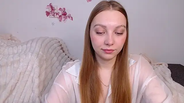 Snapshot of bellaa_love_ chatting on March 18, 2026, 11:27 pm bellaa love online show from March 18, 2026, 11:27 pm