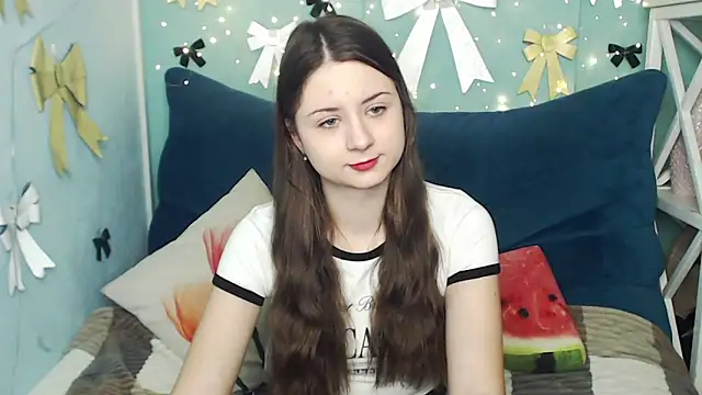 Snapshot of MilanaRoza chatting on March 21, 2025, 5:43 am MilanaRoza online show from March 21, 2025, 5:43 am