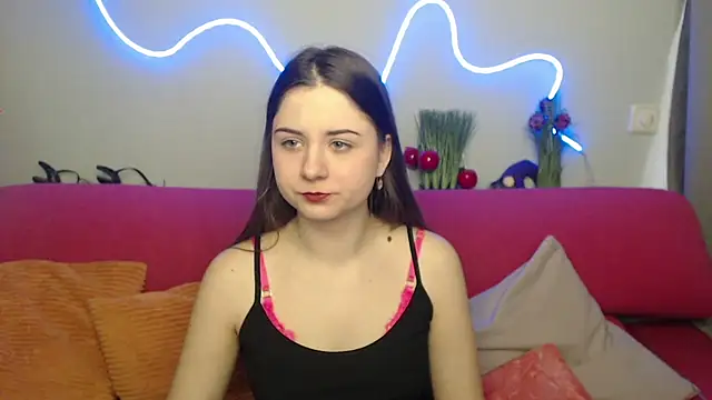 Snapshot of MilanaRoza chatting on March 12, 2026, 5:45 am MilanaRoza online show from March 12, 2026, 5:45 am