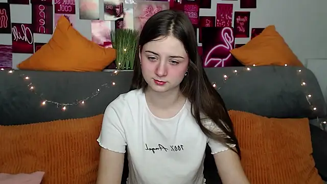 Snapshot of MilanaRoza chatting on October 31, 2025, 5:59 am MilanaRoza online show from October 31, 2025, 5:59 am