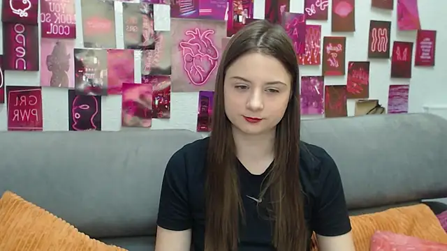 Snapshot of MilanaRoza chatting on April 9, 2026, 4:47 am MilanaRoza online show from April 9, 2026, 4:47 am