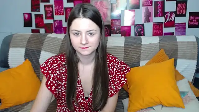 Snapshot of MilanaRoza chatting on March 3, 2025, 9:02 am MilanaRoza online show from March 3, 2025, 9:02 am