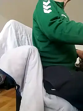 Snapshot of 25mitch chatting on November 1, 2025, 12:10 pm 25mitch online show from November 1, 2025, 12:10 pm