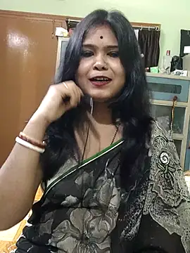 yoursweety09 online show from October 10, 2025, 1:45 pm