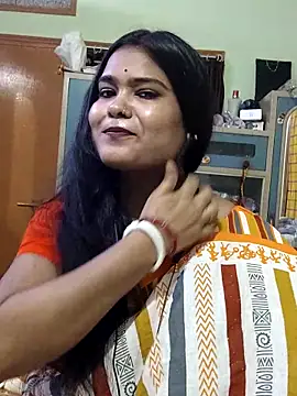 yoursweety09 online show from September 27, 2025, 2:01 pm