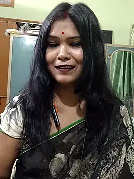 yoursweety09 online show from November 7, 2025, 2:10 pm