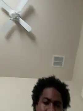 Snapshot of cumwatch3376 chatting on February 3, 2025, 5:14 pm cumwatch3376 online show from February 3, 2025, 5:14 pm