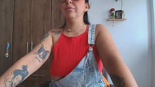 Vioolletta online show from April 16, 2026, 7:58 pm