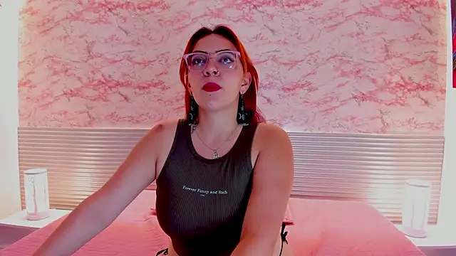 Vioolletta online show from March 20, 2025, 7:25 pm