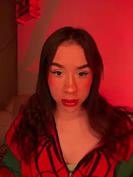 Snapshot of Im_Valen_Cute chatting on July 25, 2026, 2:30 am Im Valen Cute online show from July 25, 2026, 2:30 am