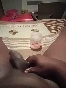 Snapshot of MaskedMandingo@xh chatting on March 12, 2026, 10:47 pm MaskedMandingoxh online show from March 12, 2026, 10:47 pm