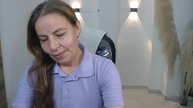 Snapshot of Milf_karlye chatting on December 16, 2025, 1:32 am Milf karlye online show from December 16, 2025, 1:32 am