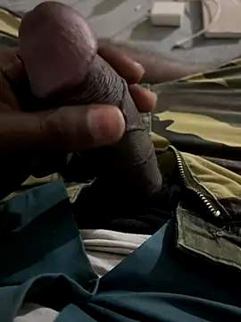 deshi boybig online show from December 5, 2025, 4:27 pm