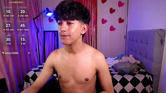 Snapshot of teobowny_ chatting on February 21, 2025, 7:43 pm teobowny online show from February 21, 2025, 7:43 pm