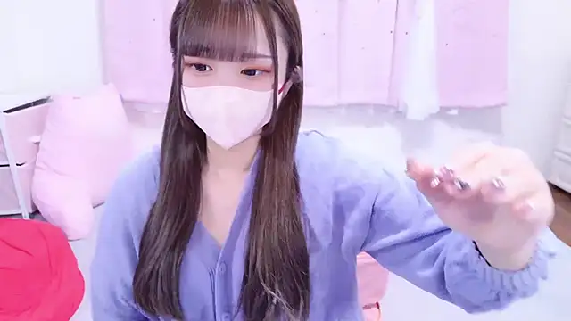 MAIKA pyon online show from November 5, 2025, 10:07 am