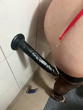 Snapshot of cretanbi chatting on September 16, 2025, 5:58 pm cretanbi online show from September 16, 2025, 5:58 pm