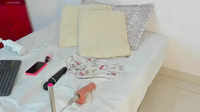 mara clob online show from February 13, 2026, 6:41 pm