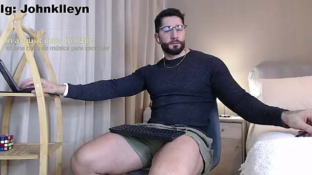 Snapshot of jonhklleyn chatting on June 2, 2026, 8:09 pm jonhklleyn online show from June 2, 2026, 8:09 pm