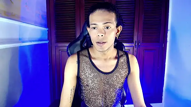 Snapshot of rose_Skinny_ chatting on September 24, 2025, 10:48 pm rose Skinny  online show from September 24, 2025, 10:48 pm