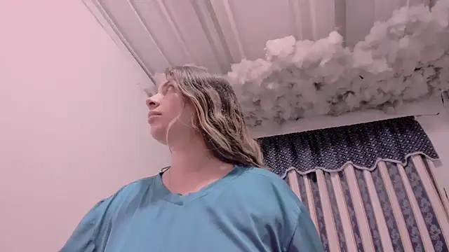 Lauu G online show from November 29, 2025, 10:48 am